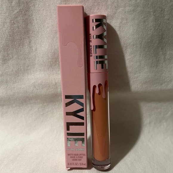 💋NIB💋 KYLIE COSMETICS Matte Liquid Lipstick in Another Day, Another Nude - Picture 8 of 8
